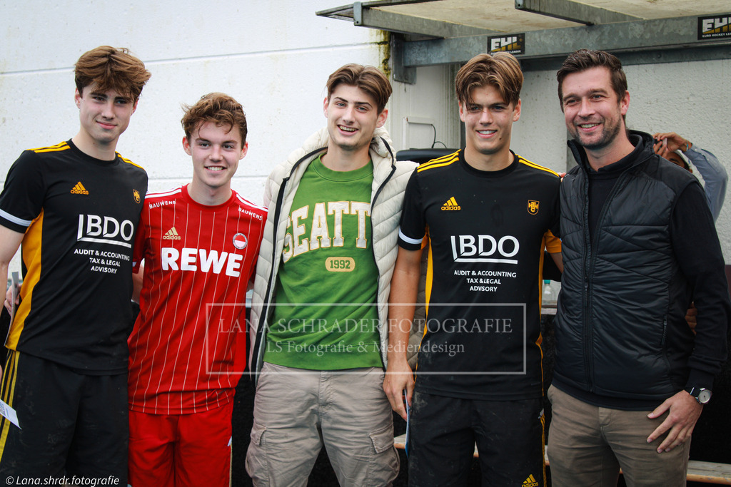 DM22 FINALE RWK-HTHC 23.10.22-21 | lanaschraderfotografie - Realisiert mit Pictrs.com