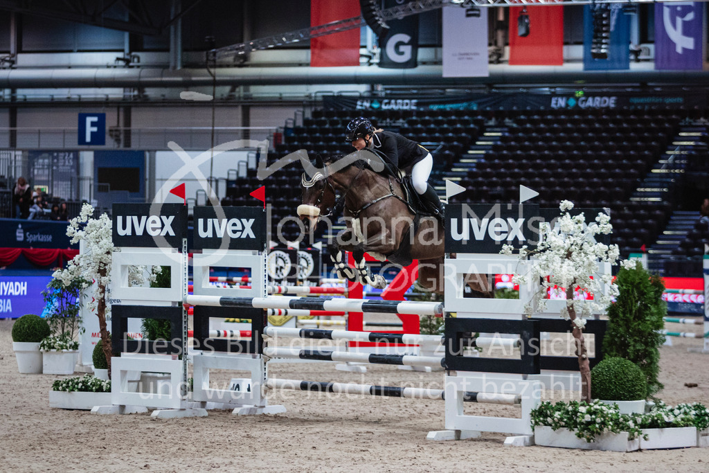 240120_Leipzig_AmateurSmall-181 | Deine schönsten Turniermomente als professionelle Fotos! Entdecke hochwertige Pferdesport-Fotografie im Online-Shop. Jetzt Fotos finden & bestellen!