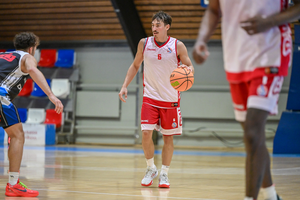 rsk_080 | Fotos von Basketballspielen aus dem Raum NRW fotografiert von Gero Mueller-Laschet und Daniel Schaefer - Realisiert mit Pictrs.com