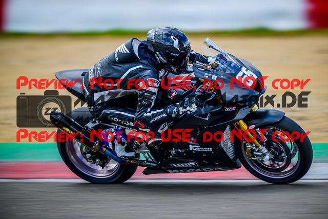 MaZZes_FotoMatrix_240717_6021986_1146 | S3