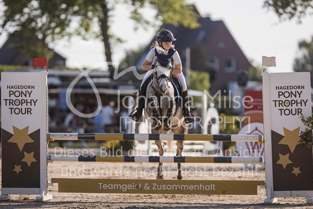 250501_MünsterHandorf_PonyTrophy-280 | Deine schönsten Turniermomente als professionelle Fotos! Entdecke hochwertige Pferdesport-Fotografie im Online-Shop. Jetzt Fotos finden & bestellen!