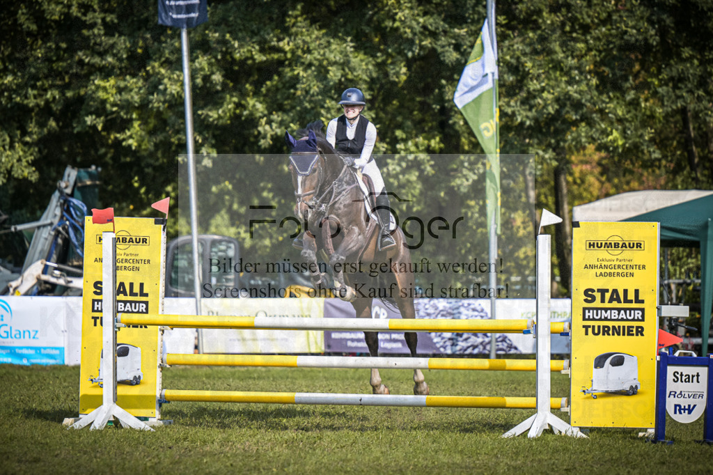 DOS_0795 | Entdecke hochwertige Reitturnierfotos von Foto Oger. Professionell, emotional und authentisch – jetzt Lieblingsmomente im Shop bestellen. - Realisiert mit Pictrs.com