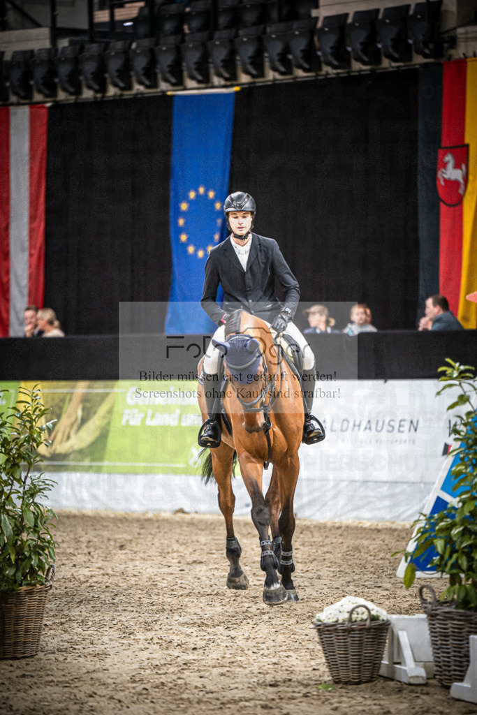 DOS_0409 | Entdecke hochwertige Reitturnierfotos von Foto Oger. Professionell, emotional und authentisch – jetzt Lieblingsmomente im Shop bestellen.Deutschlandweite Turnierfotografie. - Realisiert mit Pictrs.com