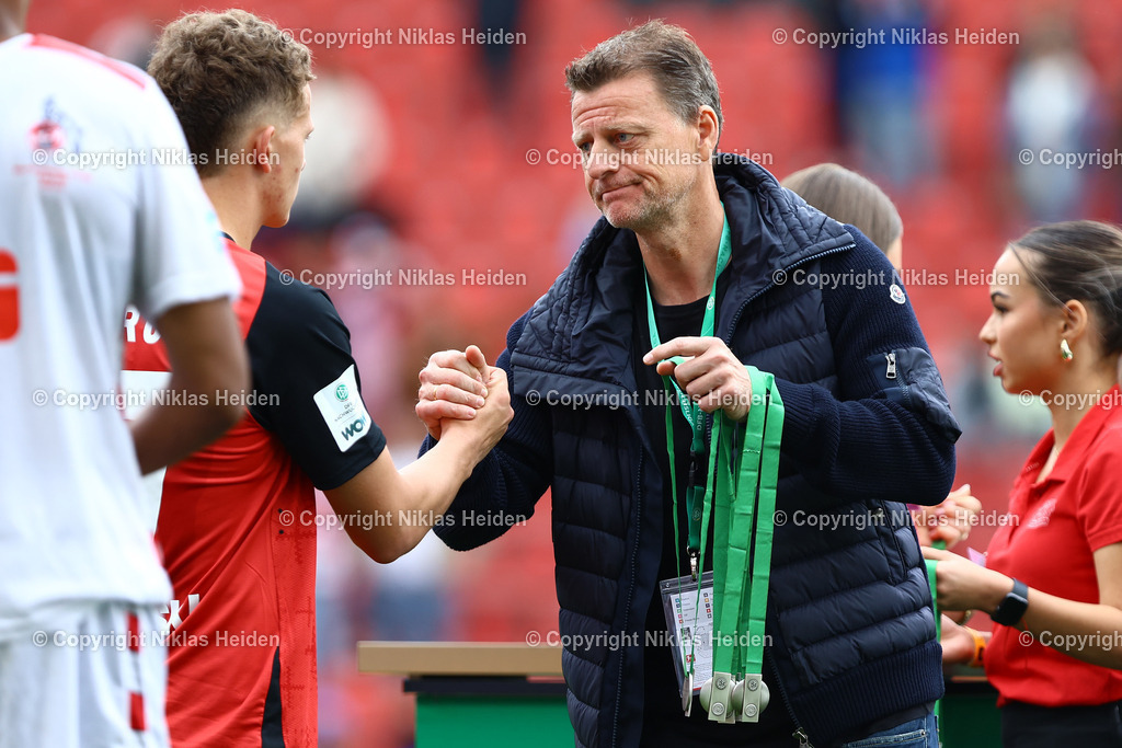 NH_Bayer04LeverkusenU19_1FCKölnU19_U19DFBNachwuchsliga_18052025 | Christian Wörns (Nationaltrainer, Deutschland U18)Fußball I Junioren I U19 DFB-Nachwuchsliga I Saison 2024-2025 I Deutsche Meisterschaft U19, Finale I Bayer 04 Leverkusen U19 - 1. FC Köln U19 I 18.05.2025 I BayArena