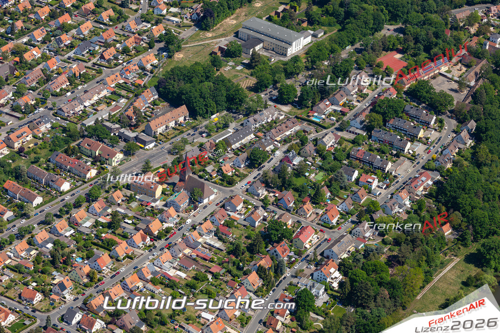 Aktuelles Luftbild von Gebersdorf Nürnberg - Die Luftaufnahme wurde 2020 mittels UL-Flugzeug erstellt ( keine Drohne ) - hochauflösende Kamera-Systeme von  Canon -Beste Qualität - Für grossformatige Ausdrucke geeignet. Die Geschenkidee !