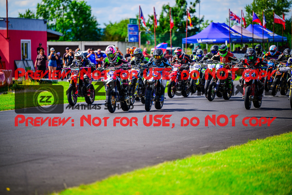 MaZZes_FotoMatrix_240714_6021986_0607 | S3