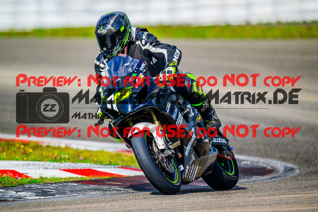 MaZZes_FotoMatrix_240910_6007705_1806 | GRUEN