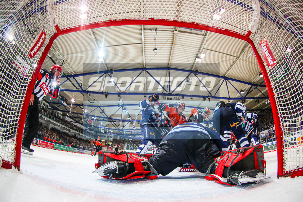 Iserlohn Roosters - Grizzlys Wolfsburg | 
DEL: Iserlohn Roosters - Grizzlys Wolfsburg - Realisiert mit Pictrs.com