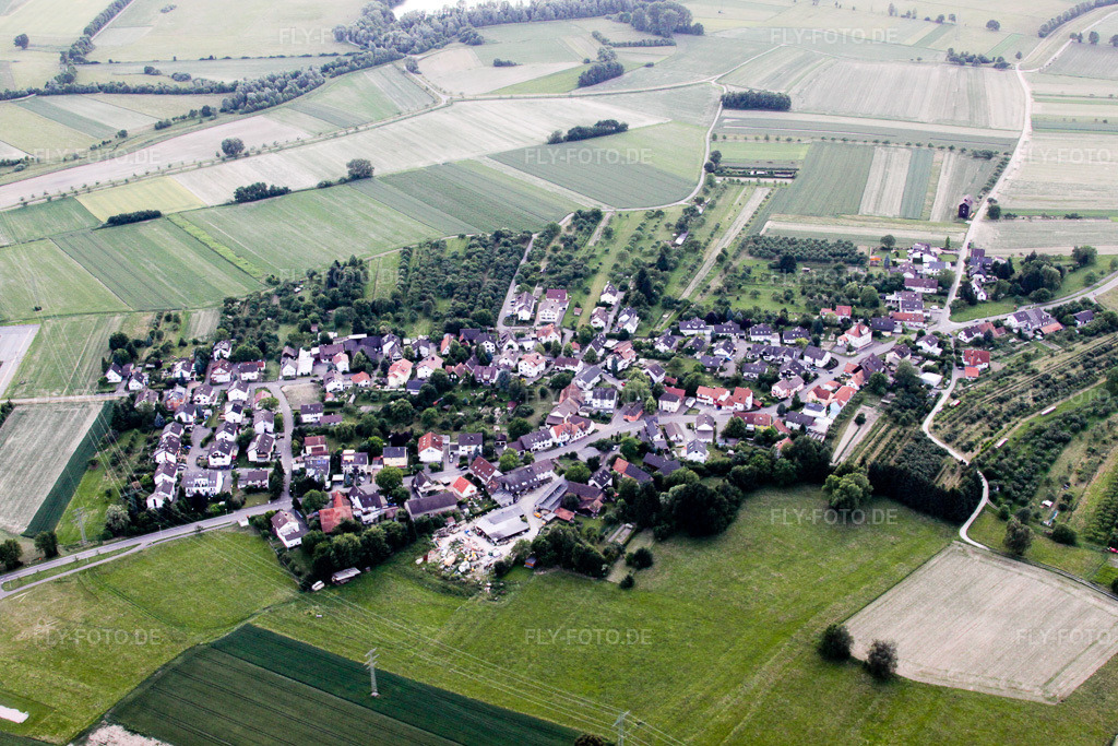 Luftbild: Ortsansicht von Südosten im Ortsteil Oberweier in Bühl im Bundesland Baden-Württemberg in Deutschland. Foto: IMG_18836.jpg vom 03.06.2009 durch Werner Riehm/FLY-FOTO.de