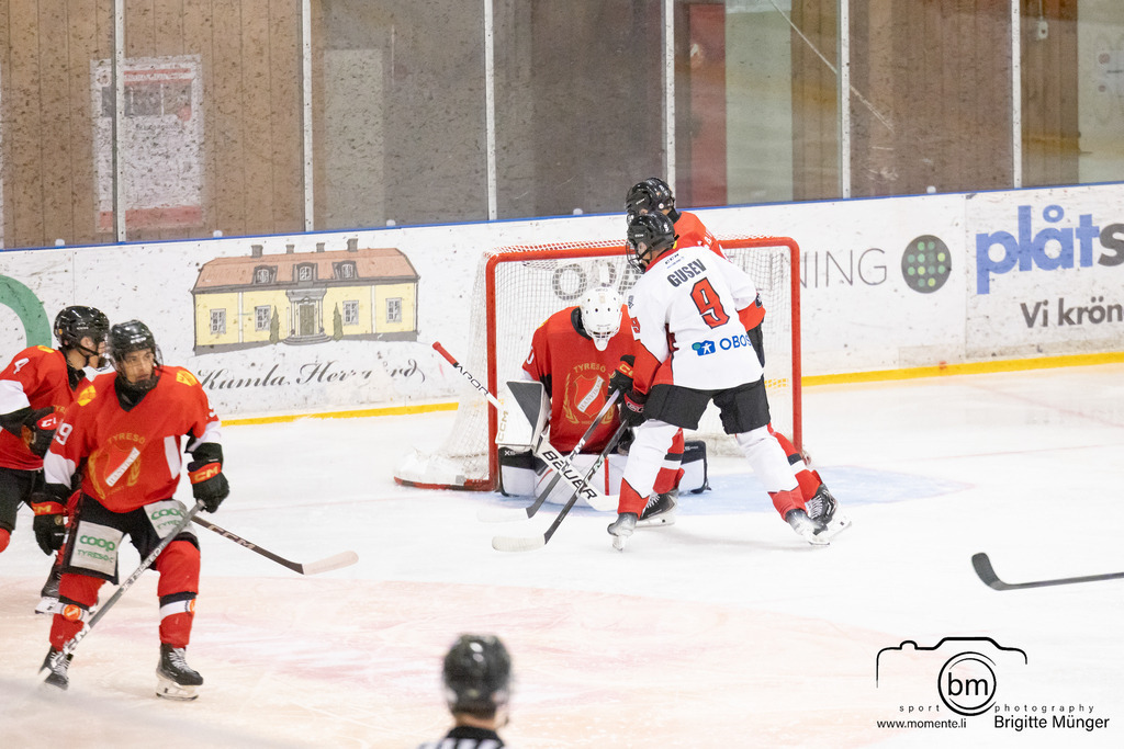 Tyresö Hanviken Hockey vs IFK Täby HC_570A0552 | Preseason U18 Regional Herr Östra - Realisiert mit Pictrs.com