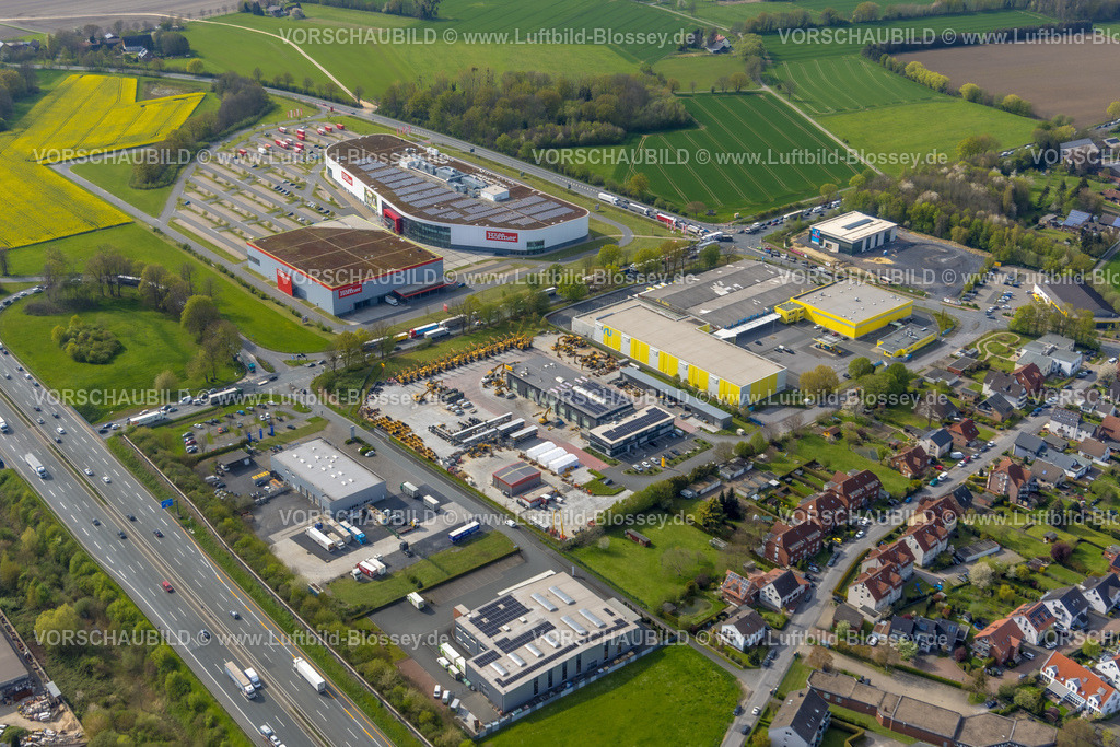 Hamm230404992 | Luftbild, Gewerbegebiet Werler Straße, Möbel Höffner, Rullko SB Großmarkt, Mensing Galerie Baustelle, Stadtbezirk Rhynern, Hamm, Ruhrgebiet, Nordrhein-Westfalen, Deutschland