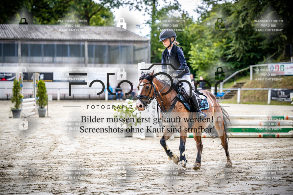 Turnier Laggenbeck 2026-15-0052 | Entdecke hochwertige Reitturnierfotos von Foto Oger. Professionell, emotional und authentisch – jetzt Lieblingsmomente im Shop bestellen.Deutschlandweite Turnierfotografie. - Realisiert mit Pictrs.com