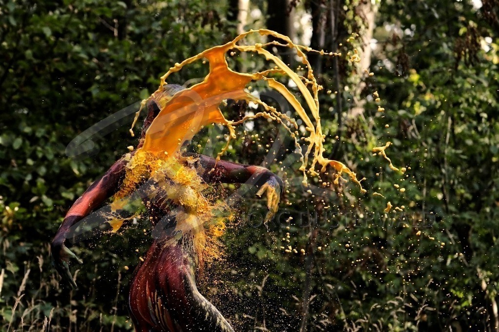 BodyArt-WALDSPLASH_5358b | #003 | Modell: Randy | Foto: Tschiponnique Skupin - Realisiert mit Pictrs.com