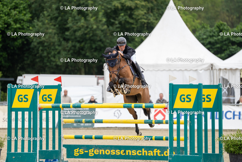 DSC08194 | Entdecke einzigartige Turnierfotos und persönliche Pferde- und Hundeportraits bei LA Photography. Für jeden Reiter und Pferd das perfekte Bild! Stöbere jetzt! - Realisiert mit Pictrs.com