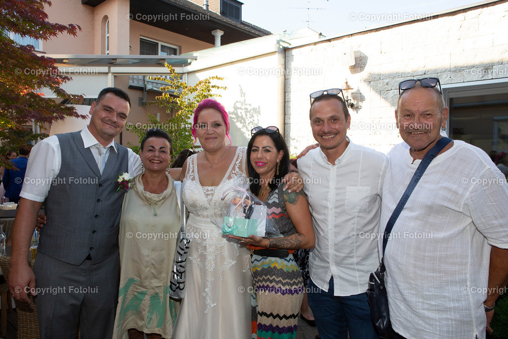 KERSTINFREDYHOCHZEIT_260822_192 | bilder, linz, photo, foto, fussball, sport, fotolui, bundesliga