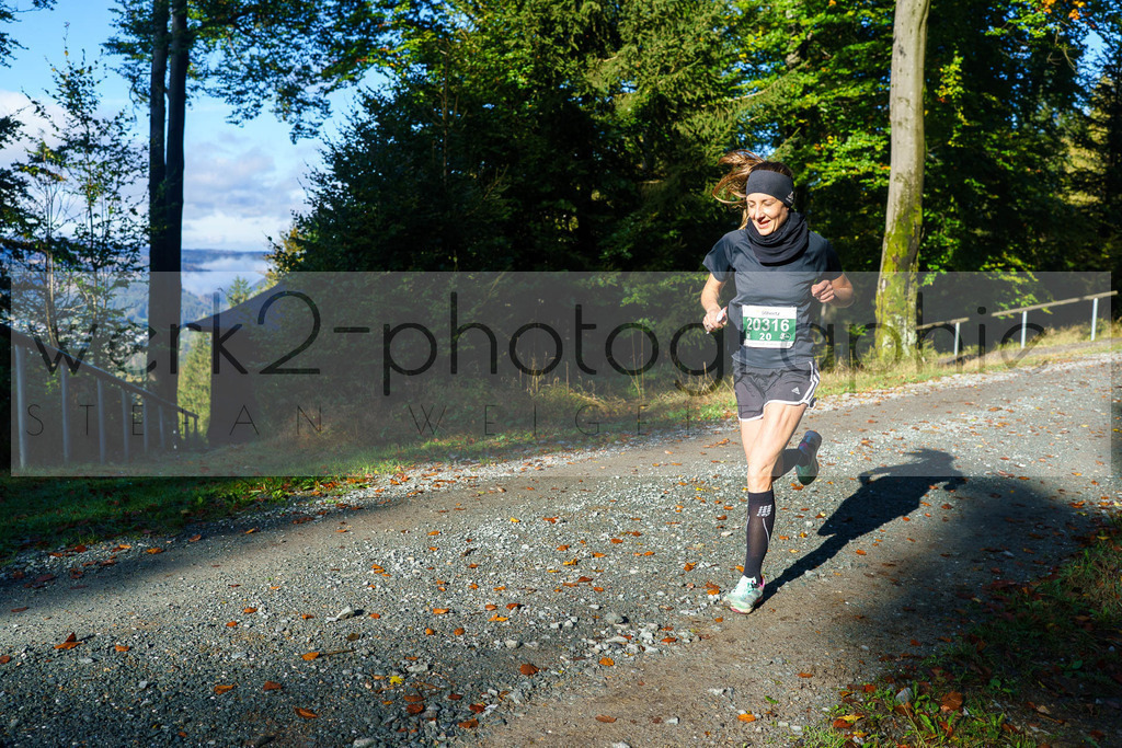 Herbstlauf 2024 | Rennsteig-Herbstlauf von Neuhaus am Rennweg nach Masserberg am 6. Oktober 2024