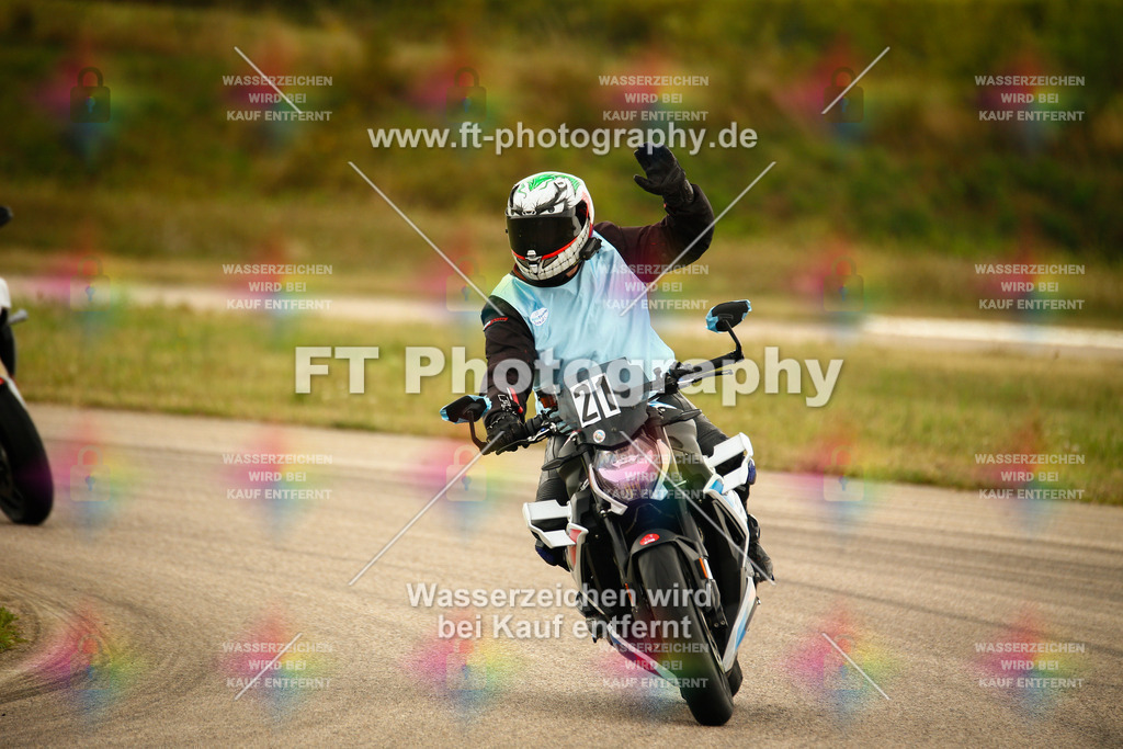 _MOT7726 | Hier findet Ihr Bilder von Touristenfahrten auf der Nürburgring Nordschleife oder von anderen Veranstaltungen die ich besucht habe. Viel Spass beim Durch Schauen 