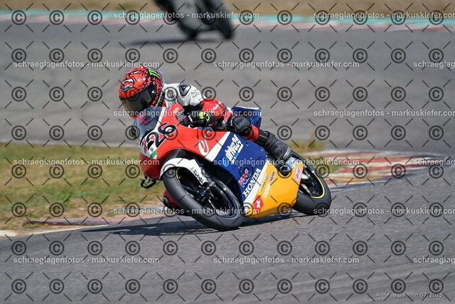 25bt04-1187 | markuskiefer.com - Realisiert mit Pictrs.com