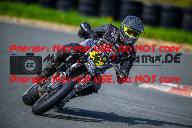 MaZZes_FotoMatrix_230507_8061 | S2