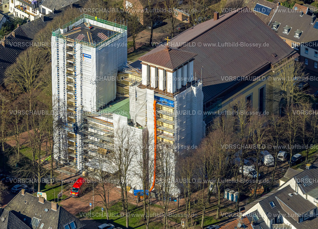 Rees240312533 | Luftbild, Baustelle mit Renovierung der Kirchtürme an der kath. Kirche St. Mariä Himmelfahrt, Rees, Nordrhein-Westfalen, Deutschland