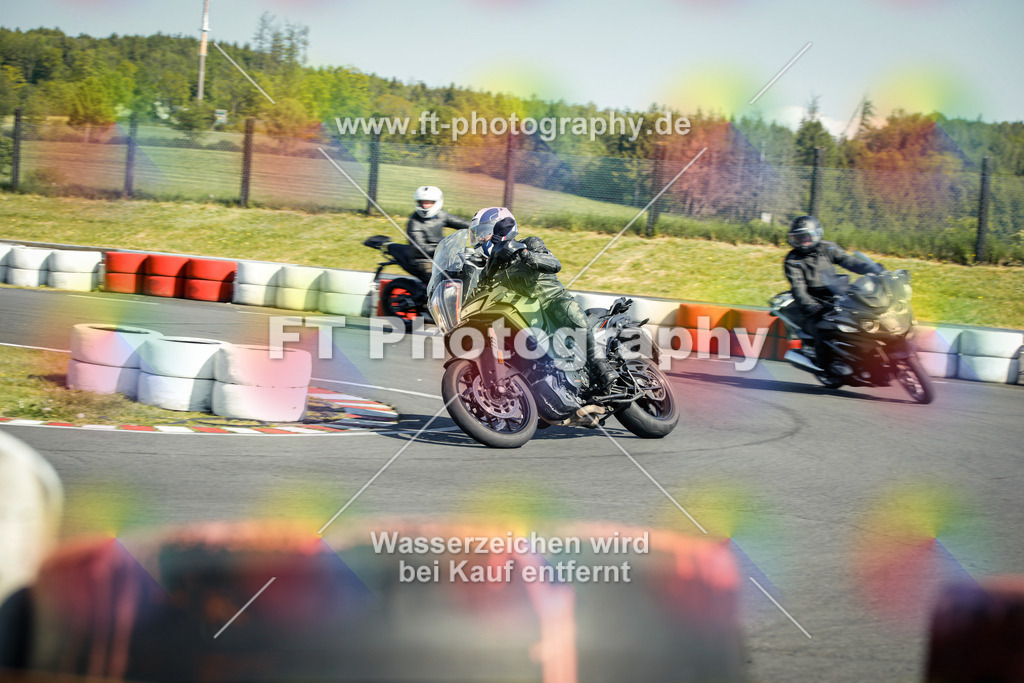 OBK_Mai_Volker_Adam-10338 | Hier findet Ihr Bilder von Touristenfahrten auf der Nürburgring Nordschleife oder von anderen Veranstaltungen die ich besucht habe. Viel Spass beim Durch Schauen 