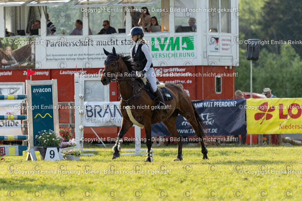 CL5A1105 | Emilia Reinking Fotografie - Realisiert mit Pictrs.com