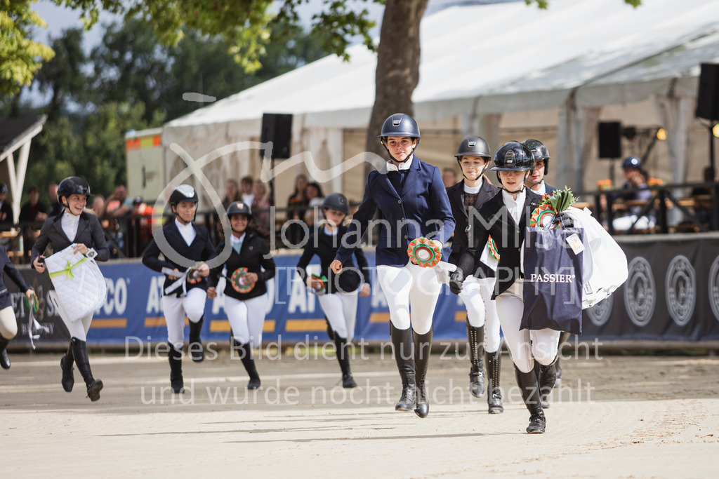 250713_BHO_Spring-WB-560 | Deine schönsten Turniermomente als professionelle Fotos! Entdecke hochwertige Pferdesport-Fotografie im Online-Shop. Jetzt Fotos finden & bestellen!