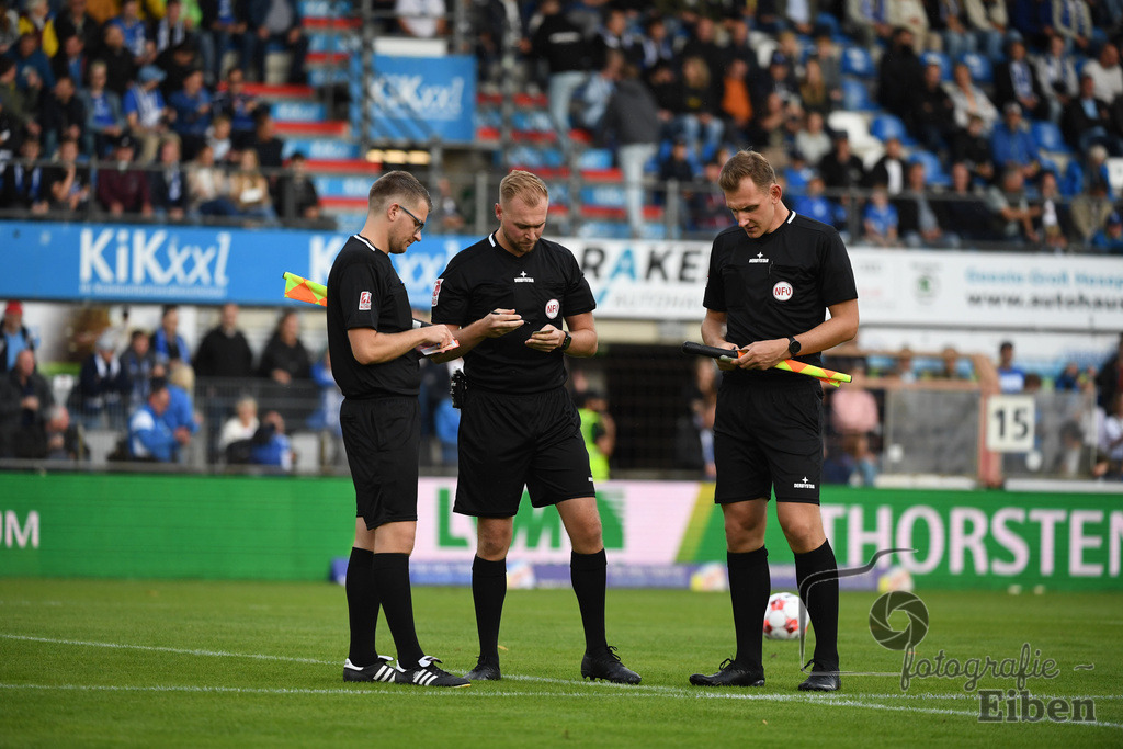SV Meppen-VfB Lübeck | Herren Regionalliga Nord; SV Meppen (blau)-VfB Lübeck (weiß) am 01.08.2025 in Meppen (Hänsch-Arena), Photo: Philip Eiben 2025 - Realisiert mit Pictrs.com