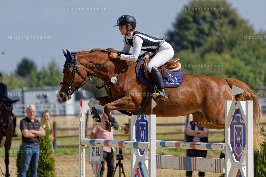 JHE32181 | Joachim Heinrich Fotografie - Realisiert mit Pictrs.com