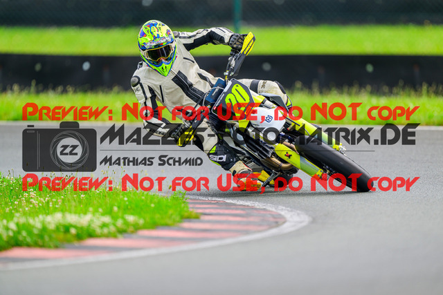 MaZZes_FotoMatrix_240622_6007705_5969 | S2