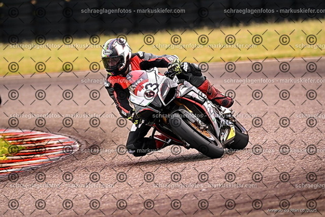 25bt02-0201 | markuskiefer.com - Realisiert mit Pictrs.com
