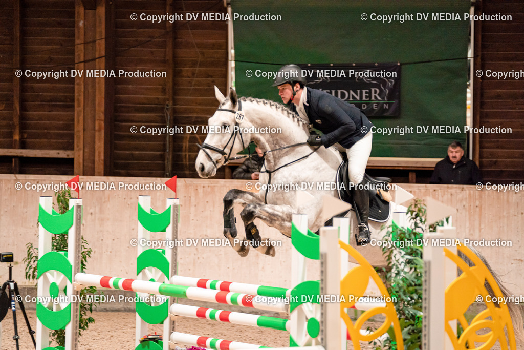 Springen Tag 1-389 | dv-media-shop - Realisiert mit Pictrs.com