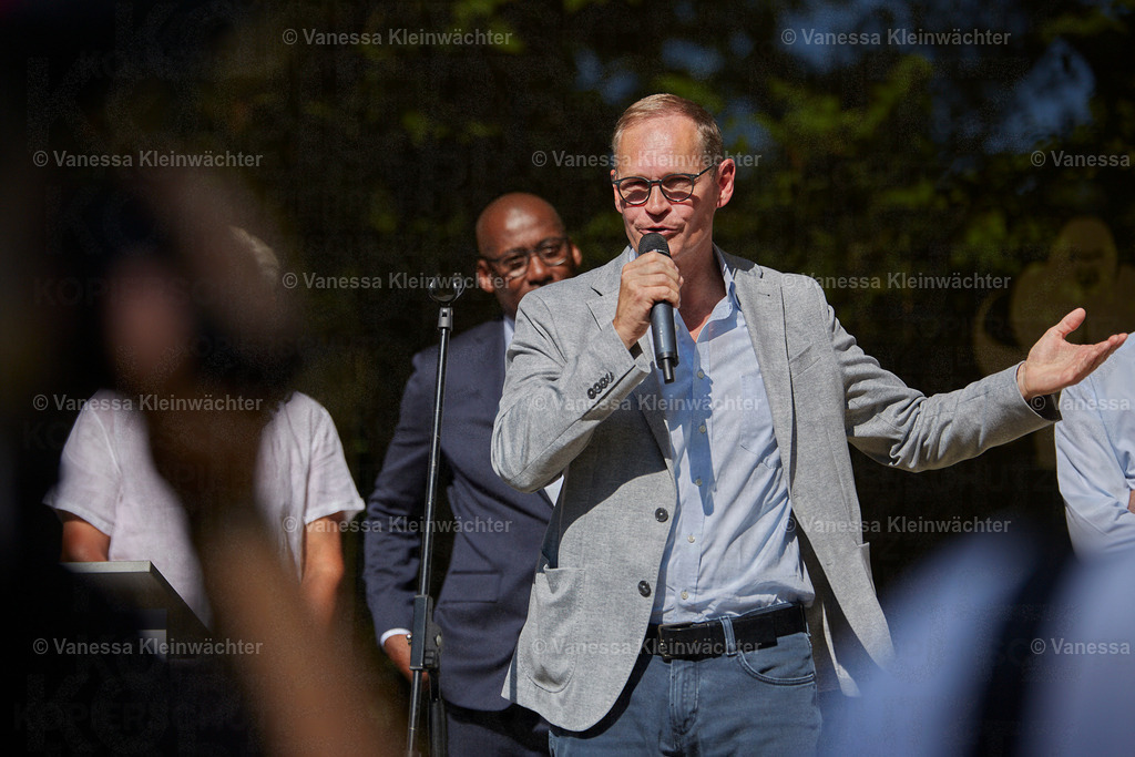 270801_180Jahre_ZooBerlin_00035 | Vanessa Kleinwächter - Realisiert mit Pictrs.com