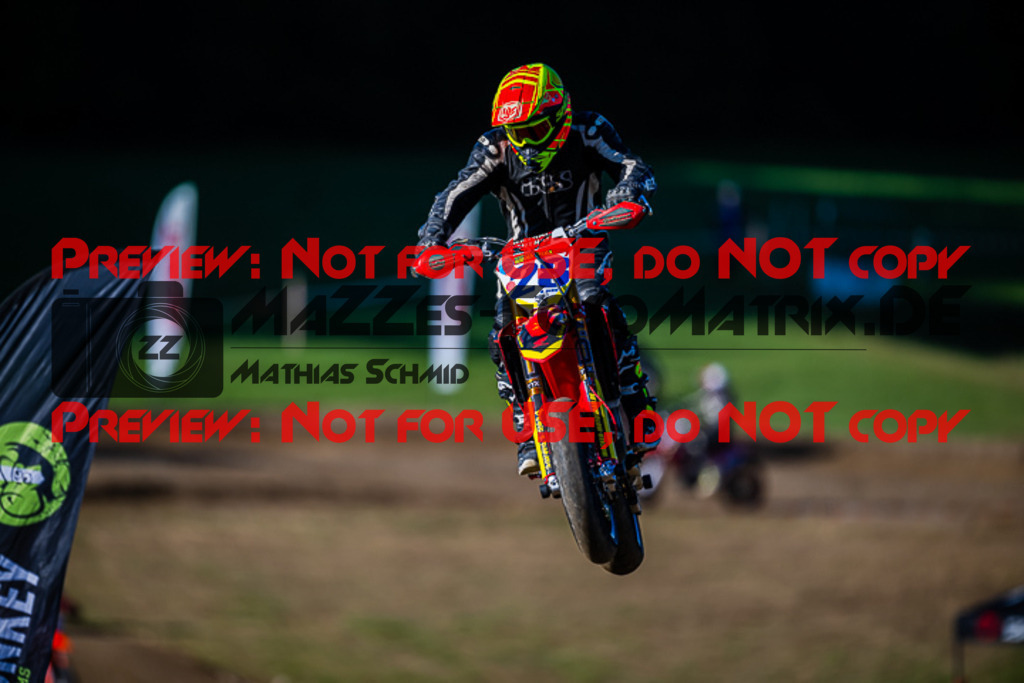 MaZZes_FotoMatrix_220903_9504 | S3