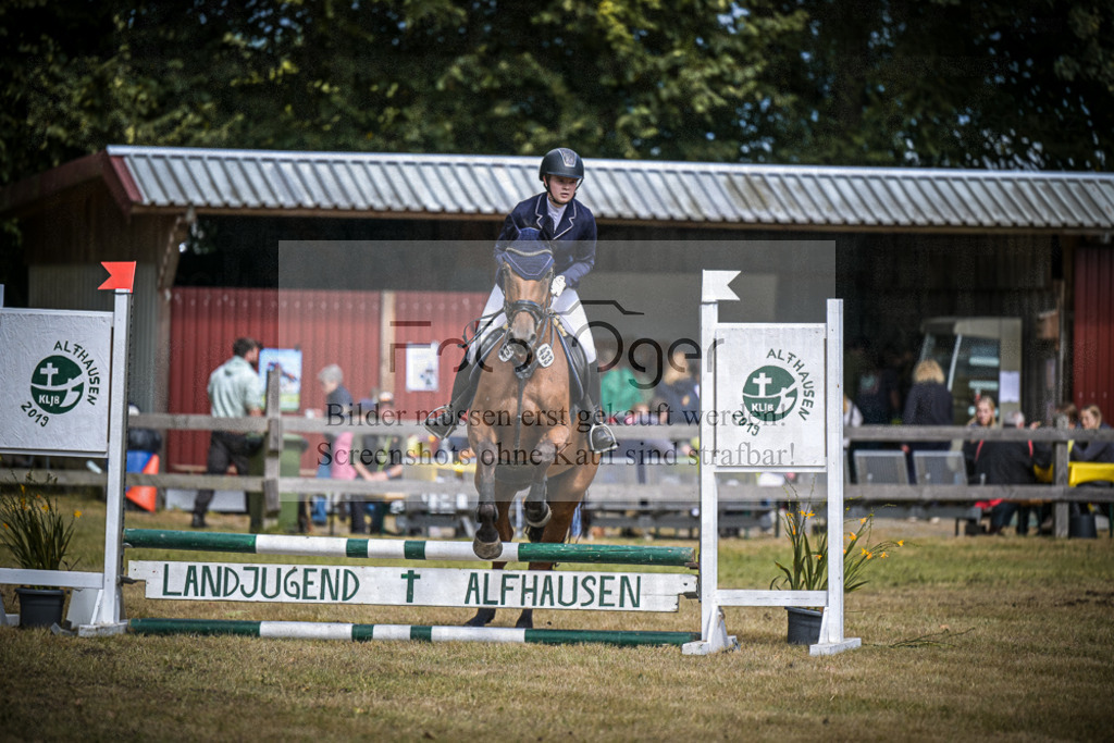 DOS_0685 | Entdecke hochwertige Reitturnierfotos von Foto Oger. Professionell, emotional und authentisch – jetzt Lieblingsmomente im Shop bestellen.Deutschlandweite Turnierfotografie. - Realisiert mit Pictrs.com