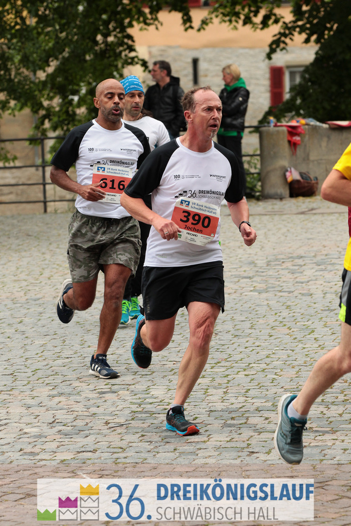 VR Bank Hauptlauf 10km | 3königslauf 2022 VR Bank Hauptlauf - Realisiert mit Pictrs.com