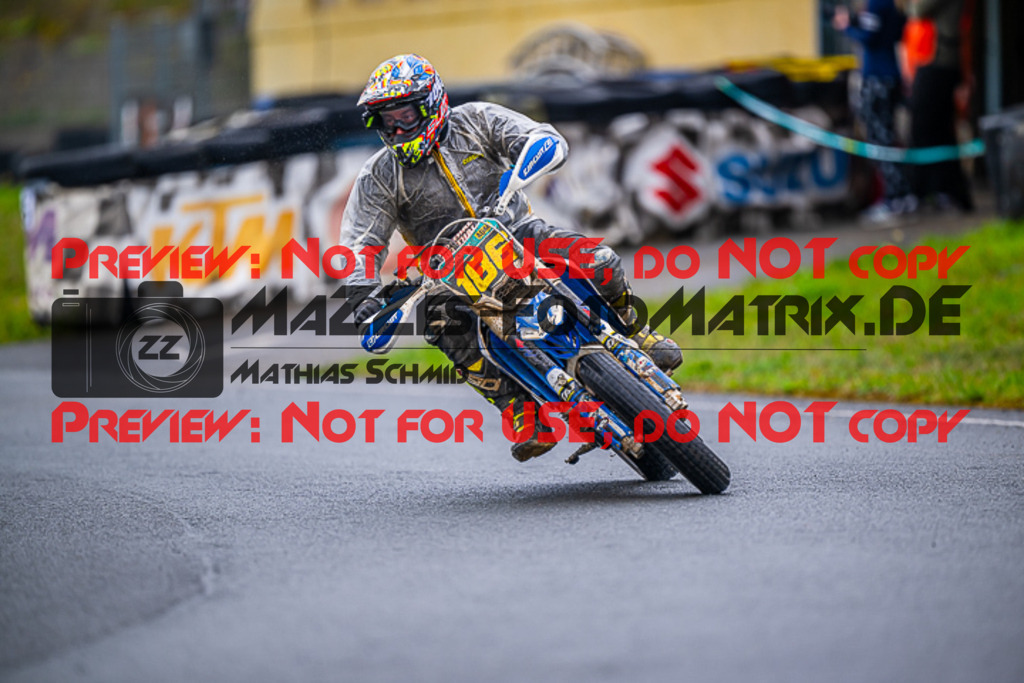 MaZZes_FotoMatrix_230812_7451 | S2