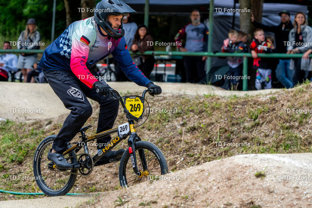 BayBMX2026-05905 | Fotogalerie von Thomas Dettweiler mit Eventbildern und lizenzfreien Fotos. Perfekt als Wandbild, für Büro, Website oder private Nutzung. - Realisiert mit Pictrs.com