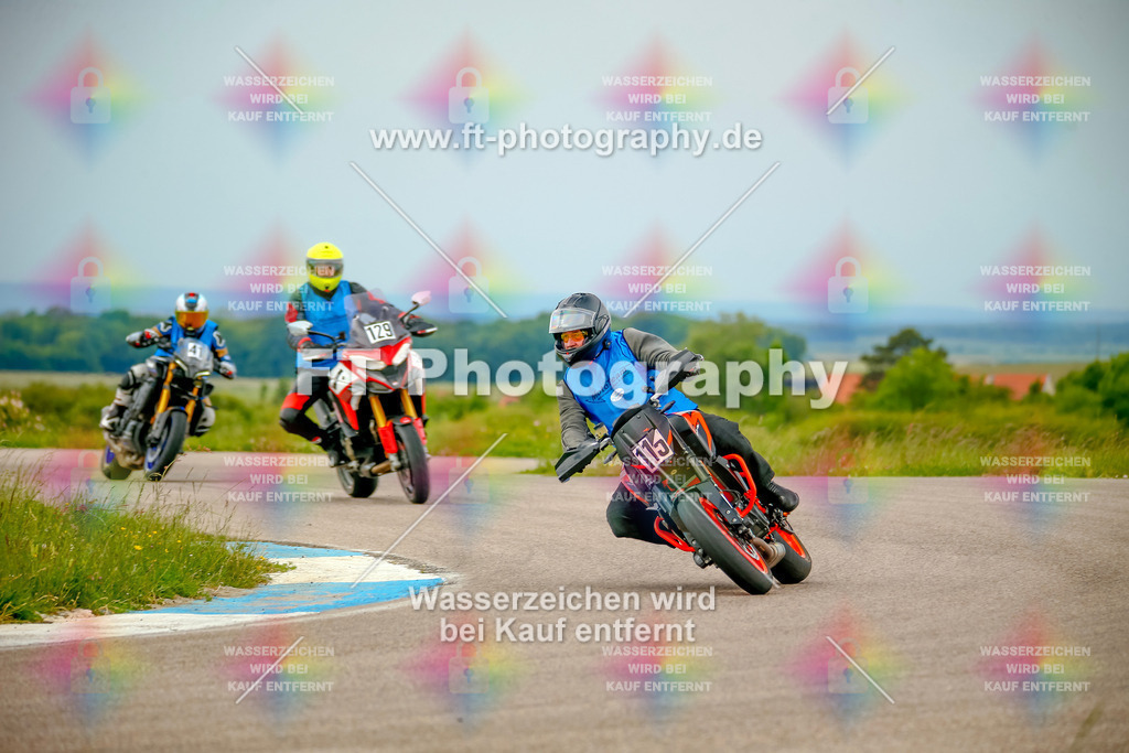 _MOT1552 | Hier findet Ihr Bilder von Touristenfahrten auf der Nürburgring Nordschleife oder von anderen Veranstaltungen die ich besucht habe. Viel Spass beim Durch Schauen 