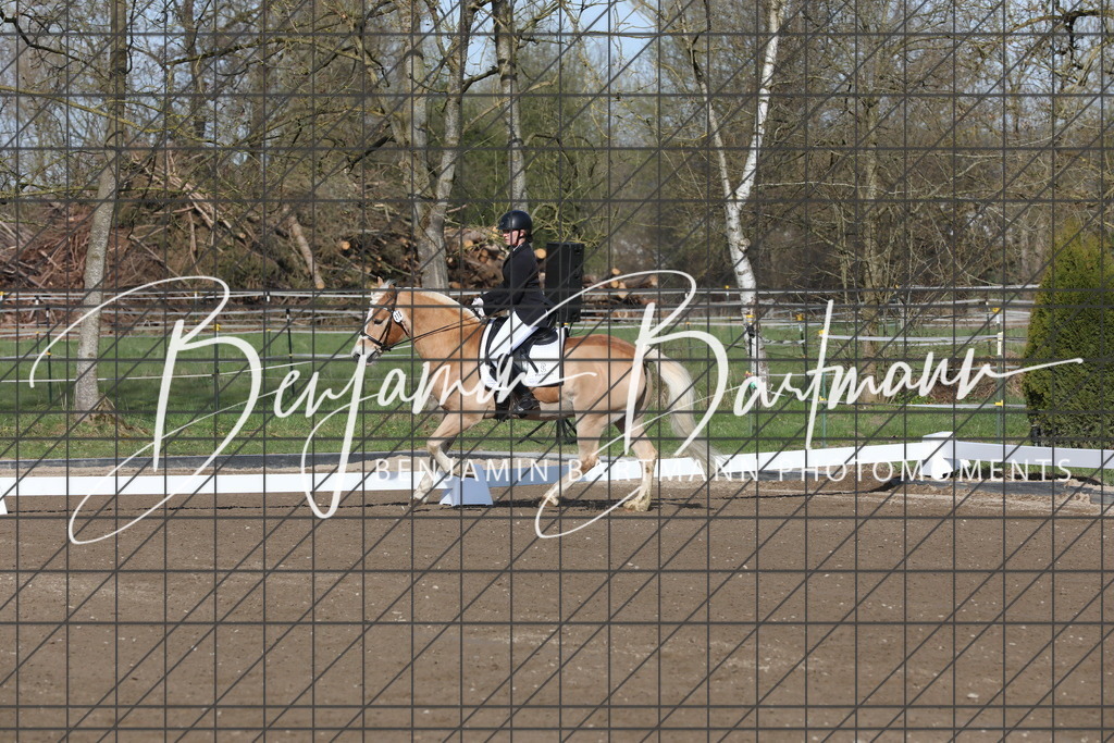 AZ2A2638 | Benjamin Bartmann Photomoments