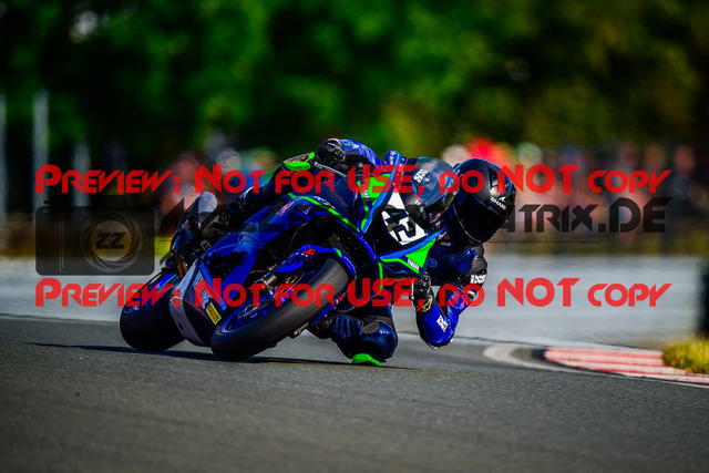 MaZZes_FotoMatrix_240726_6007705_6079 | R7