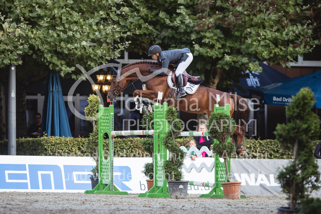 240915_OWLCh_Youngster7y-607 | Deine schönsten Turniermomente als professionelle Fotos! Entdecke hochwertige Pferdesport-Fotografie im Online-Shop. Jetzt Fotos finden & bestellen!