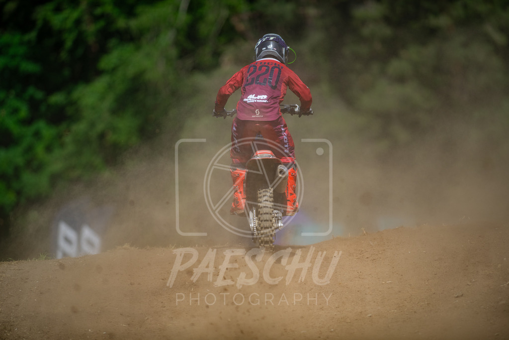 MX 2 (851) | Paeschuphoto Shop - Wer nicht sucht der auch nicht findet.Ob Motocrossbilder oder von einem besuchtem Spiel, Hauptsache Action. - Realisiert mit Pictrs.com
