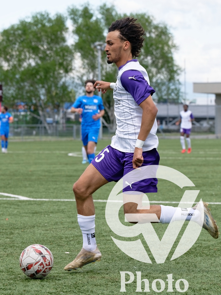FC Vernier  v UGS FC  - 2eme ligue inter  | Geneva, Switzerland - April 19 : during the 2eme ligue inter  match between FC Vernier  and UGS FC  at Stade de Vernier on April 19 , 2026 in Geneva, Switzerland.