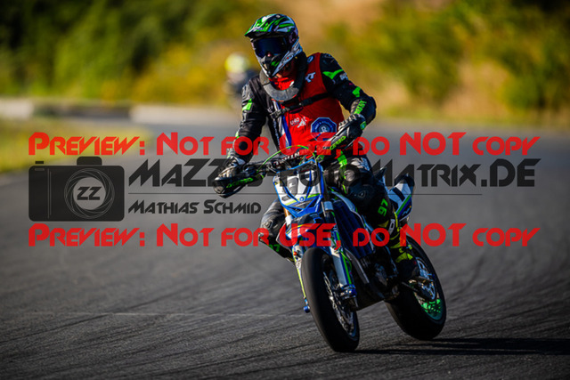 MaZZes_FotoMatrix_220813_1638 | UE40