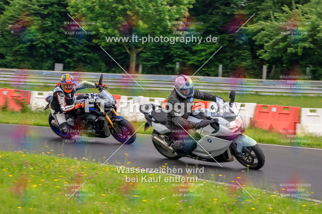 VBK-6920 | Hier findet Ihr Bilder von Touristenfahrten auf der Nürburgring Nordschleife oder von anderen Veranstaltungen die ich besucht habe. Viel Spass beim Durch Schauen 