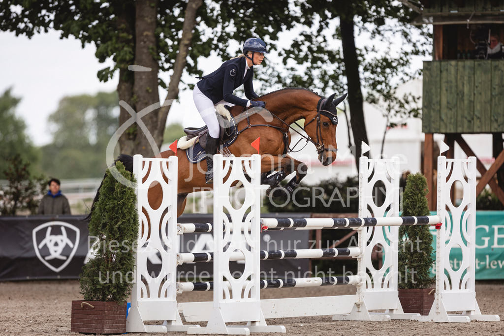 250506_Mühlen_SprPf-L2-431 | Deine schönsten Turniermomente als professionelle Fotos! Entdecke hochwertige Pferdesport-Fotografie im Online-Shop. Jetzt Fotos finden & bestellen!