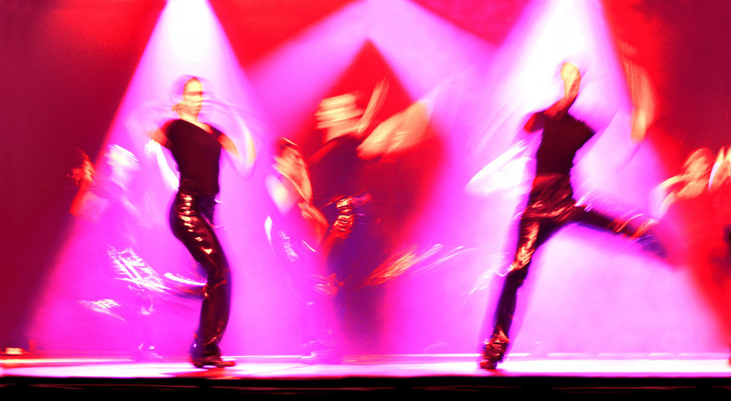 art_abstarct_Dance_pink_2403a | abstarktes Tanzbild. aufgenommen während einer Tanzveranstaltug des Ballettstudio Gründler, Offenburg