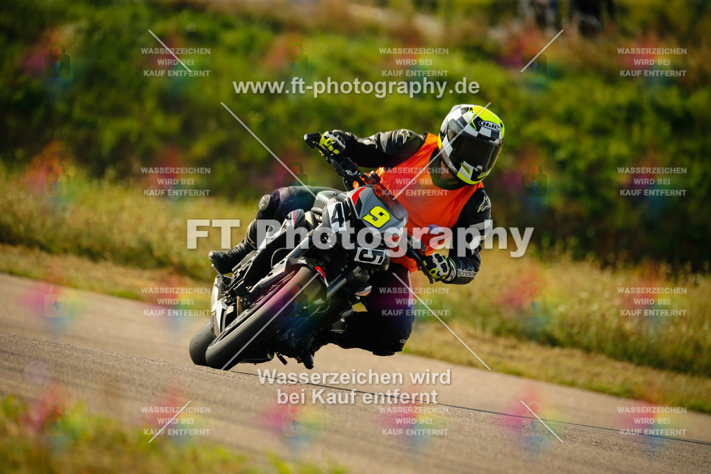 _MOT6324 | Hier findet Ihr Bilder von Touristenfahrten auf der Nürburgring Nordschleife oder von anderen Veranstaltungen die ich besucht habe. Viel Spass beim Durch Schauen 