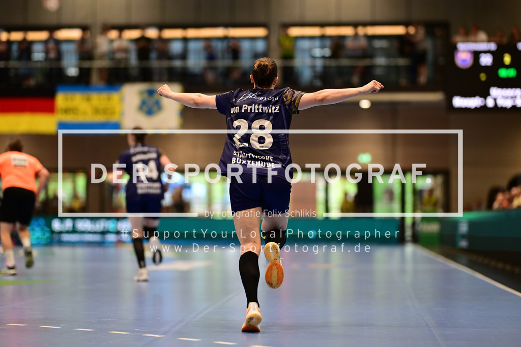 Handball I Frauen I Saison 2025-2026 I Play-Offs 5-11 I 3. Spieltag I Buxtehuder SV - VfL Oldenburg I 177061 | Der Sportfotograf. - Realisiert mit Pictrs.com
